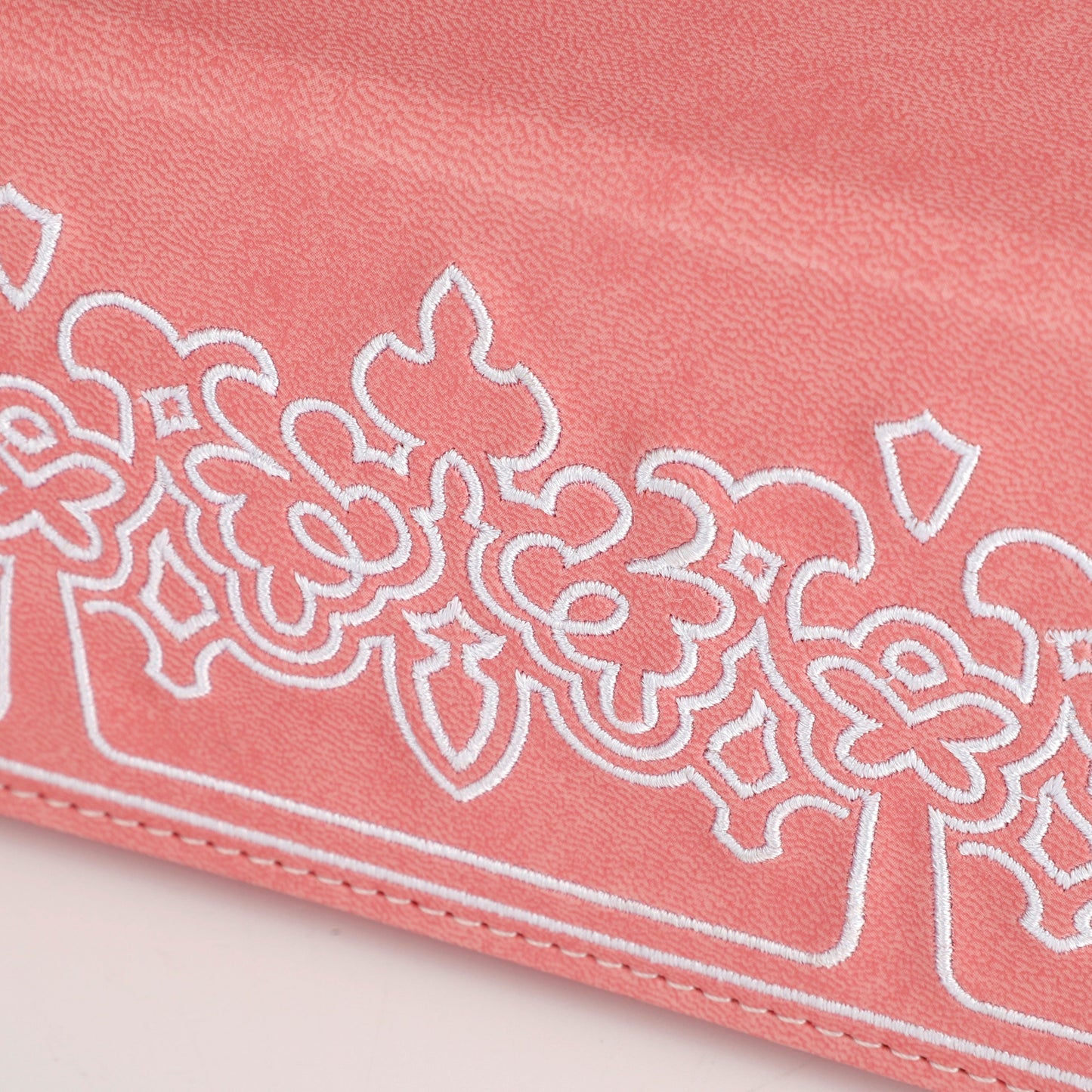 ManaMoon 2B MINE Faux Leather Dicewinder Deck Boxes YoRHart (Pink)